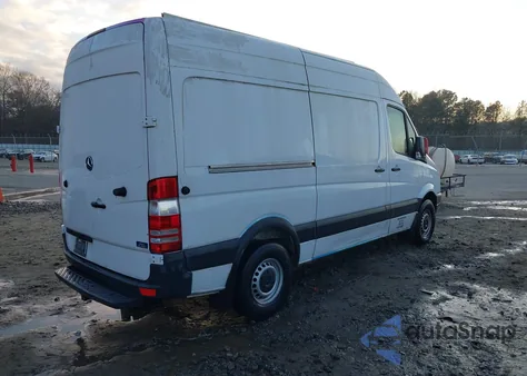2012 Mercedes-Benz Sprinter 2500 Normal Roof z USA, uszkodzony, nr VIN WD3PE7CC9C5690802